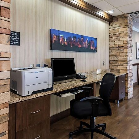 Hampton Inn Columbus I-70E/Hamilton Road Esterno foto