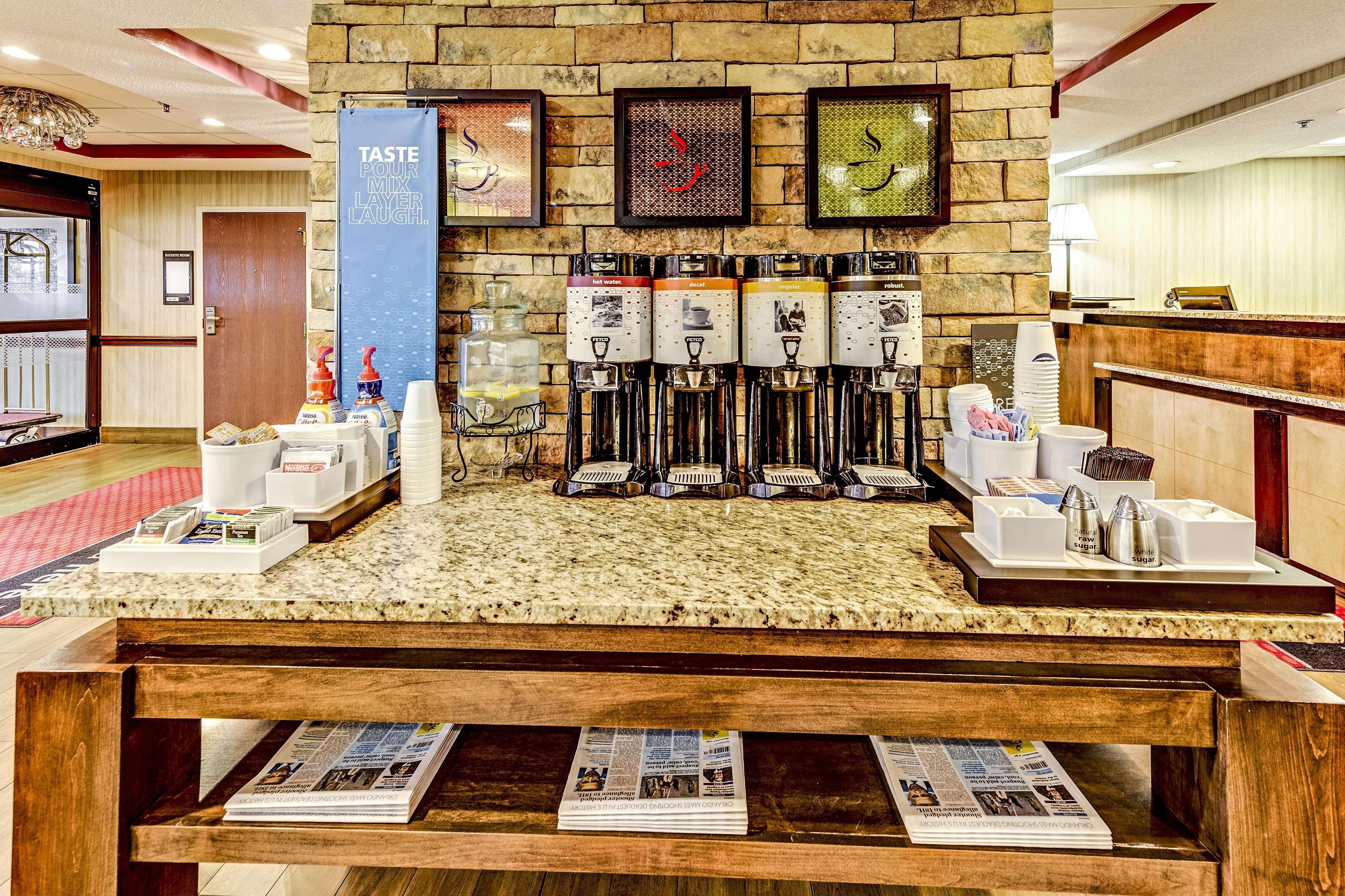 Hampton Inn Columbus I-70E/Hamilton Road Esterno foto