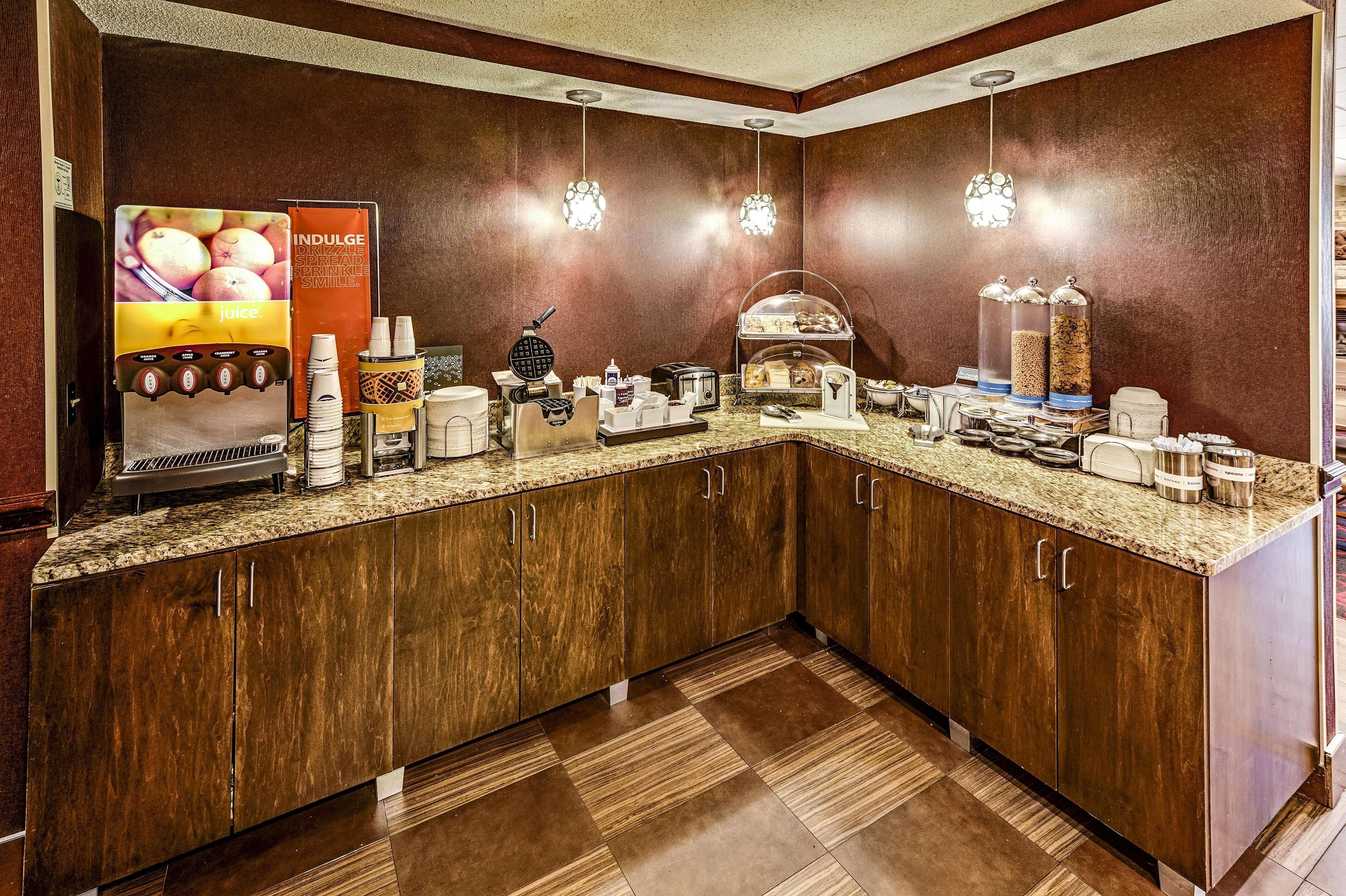 Hampton Inn Columbus I-70E/Hamilton Road Esterno foto