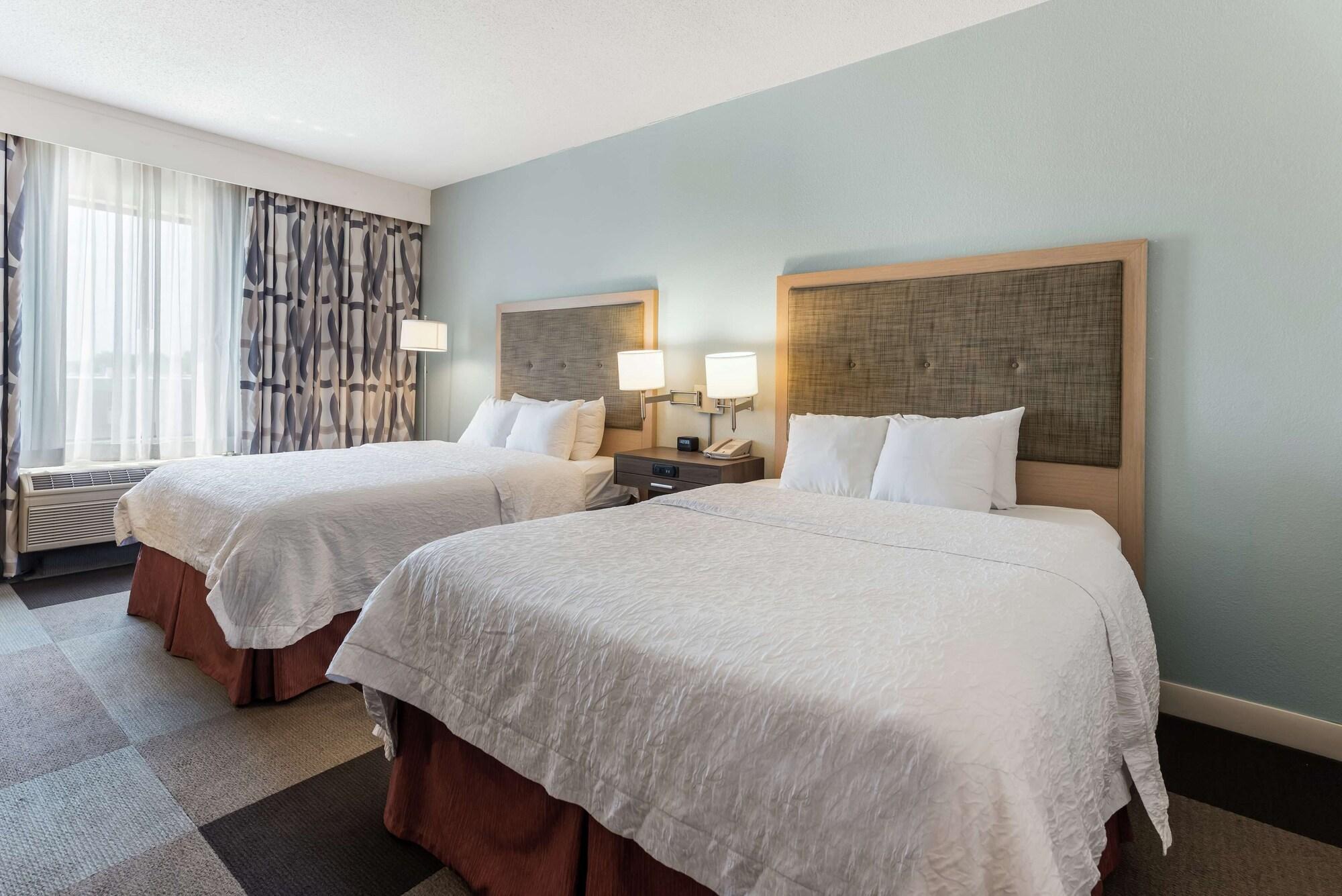 Hampton Inn Columbus I-70E/Hamilton Road Esterno foto