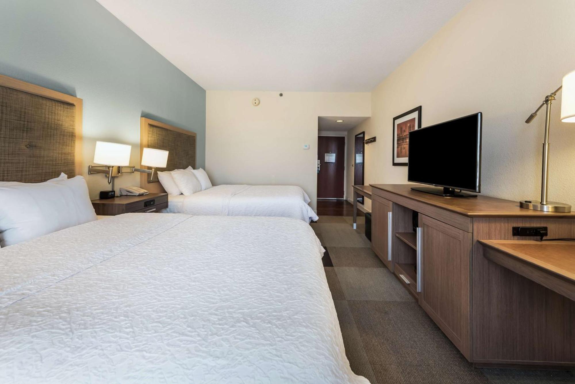 Hampton Inn Columbus I-70E/Hamilton Road Esterno foto