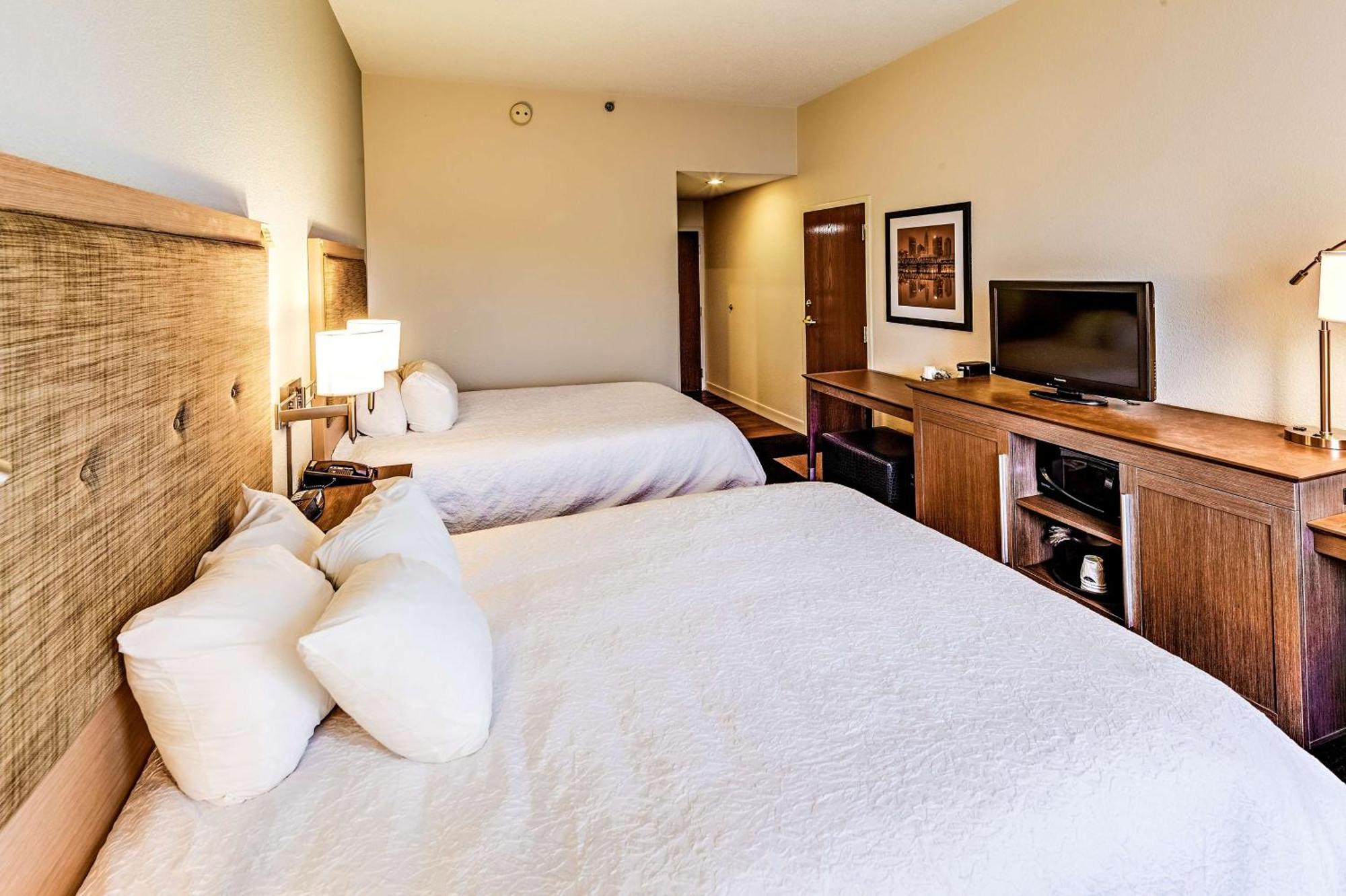 Hampton Inn Columbus I-70E/Hamilton Road Esterno foto