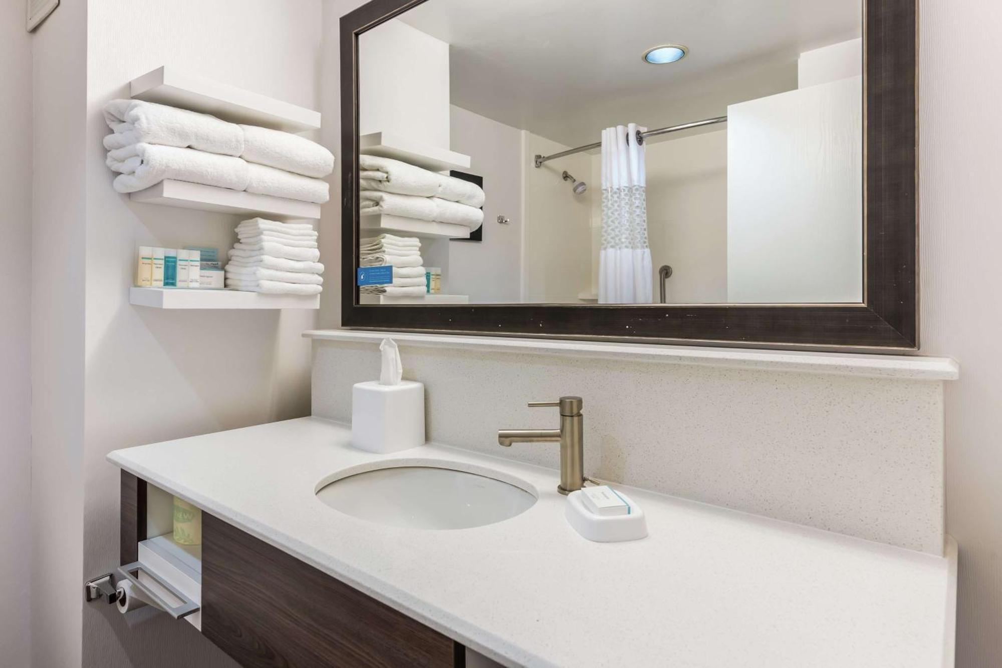 Hampton Inn Columbus I-70E/Hamilton Road Esterno foto